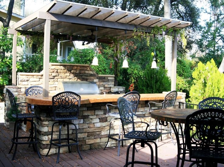 Outdoor Kitchen Filigree Metal Back Stone Veneer Base