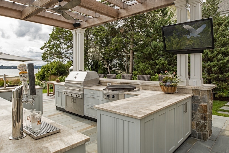 Outdoor Kitchen Island Beadboard U Shaped Layout