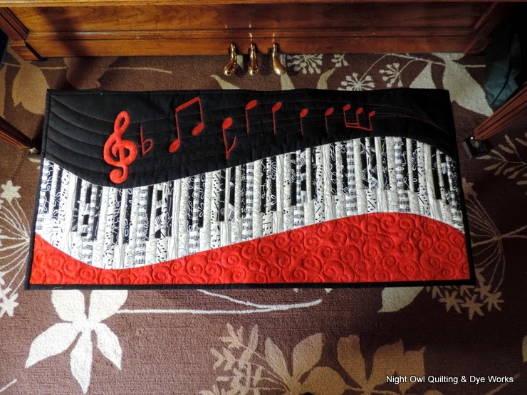 Piano Bench Cover: Musical Note Applique Quilted Art