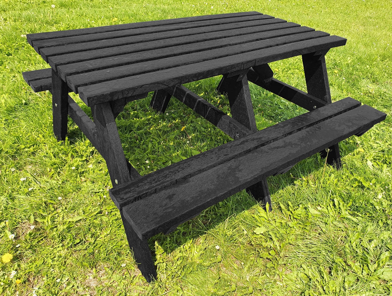 Picnic Bench with All Black Finish and Recycled Plastic