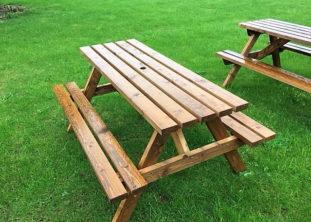 Pub Bench