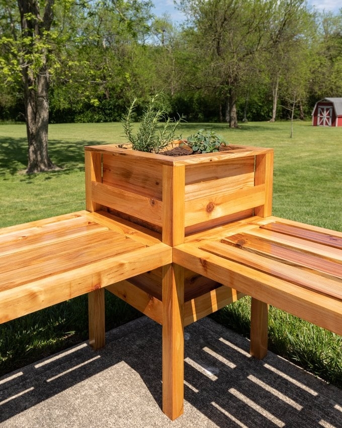 Planter Bench with L-Shaped Seating and Outdoor Corner Bench Planter