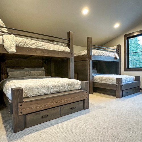 Quad Bunk Bed: Heavy Timber Posts Dark Wood Bunk Set