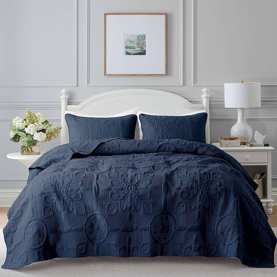 Quilt Set Azure Damask Texture Embossed Jacquard Bedspread