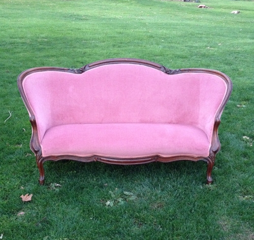 Settee - Tripartite Crest and Carved Detail Victorian Sofa