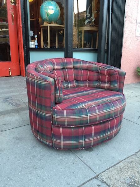 Swivel Club Chair Red Plaid Tufted Barrel Back Seating
