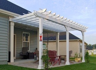 Vinyl Pergola With Wall Mounted Ogee Rafter Ends