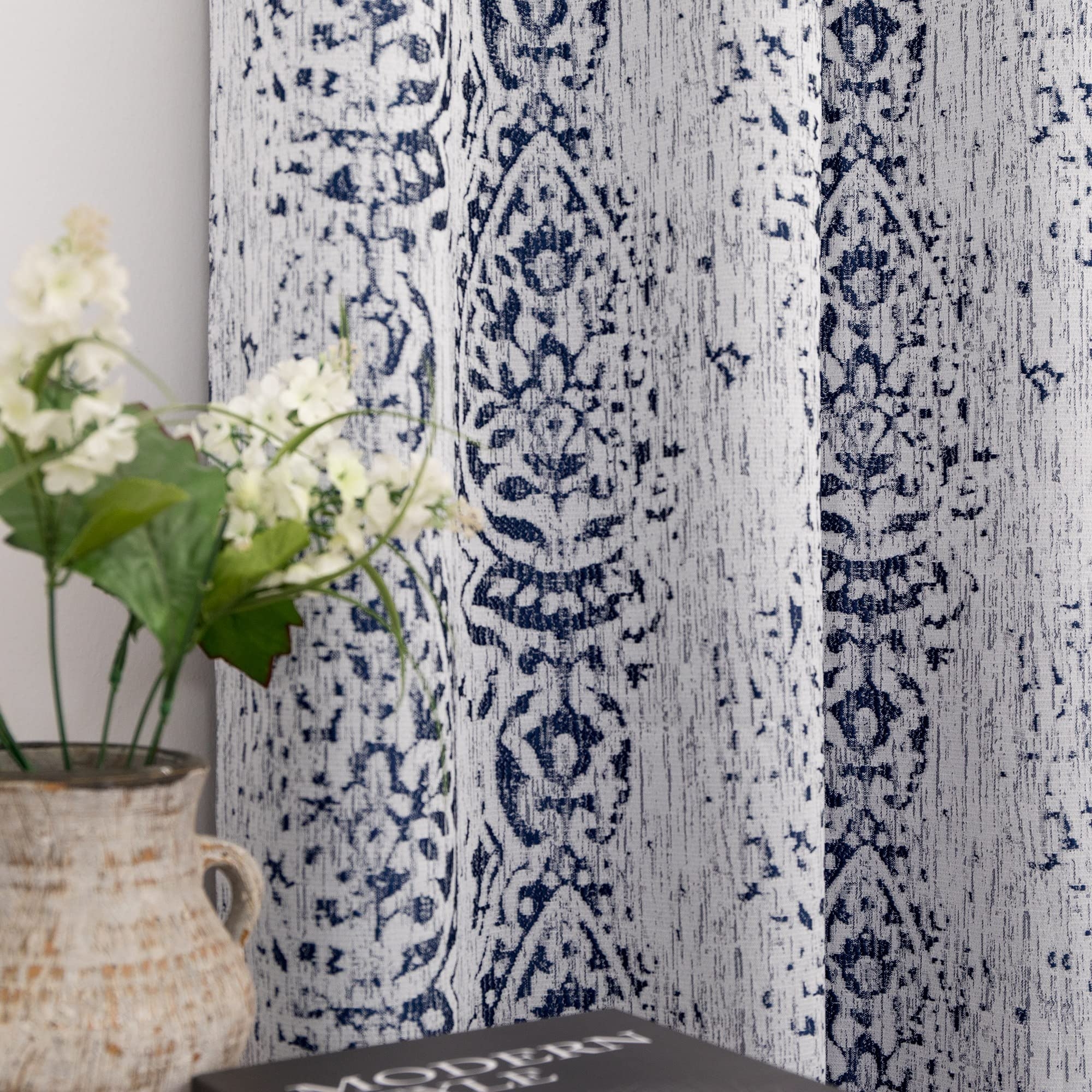 Window Curtains: Distressed Damask Designs, Jacquard Texture