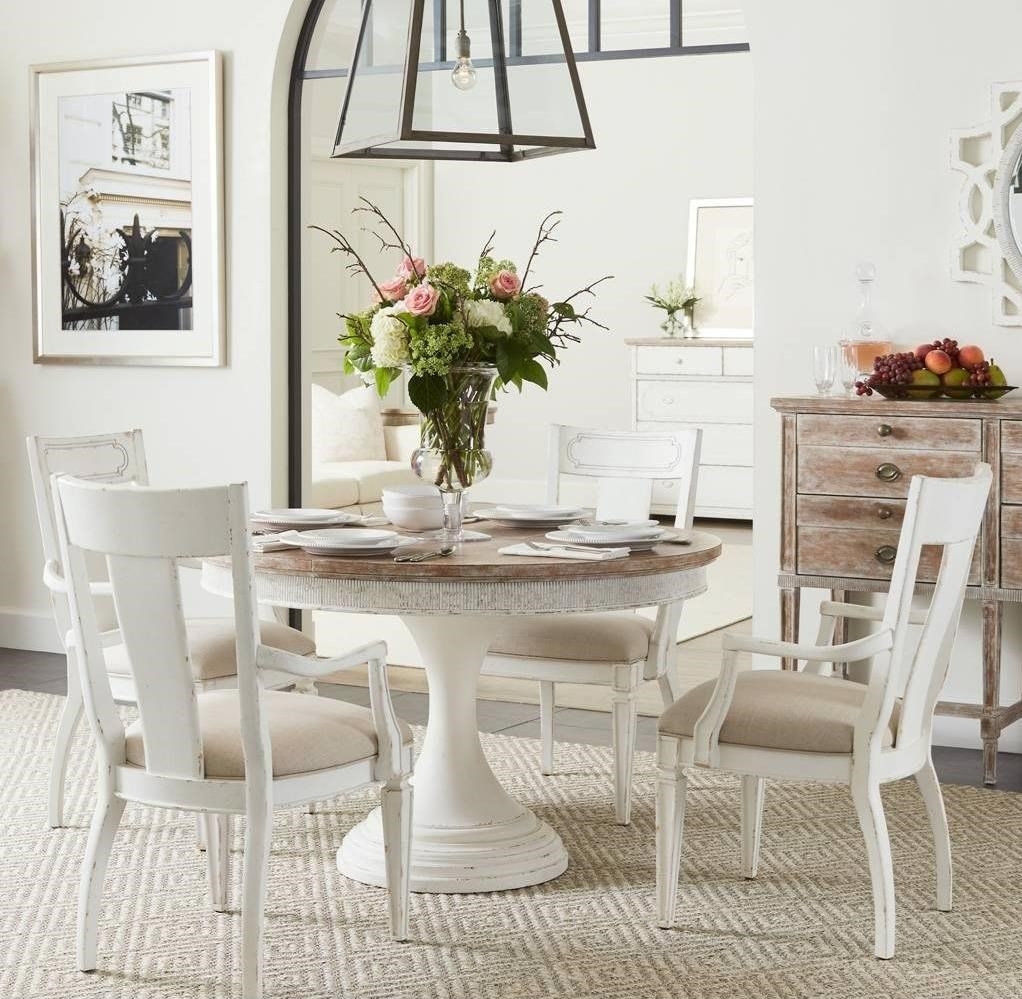 Round Dining Table For 6 Visualhunt, Juniper Dell Round Lamp Tables