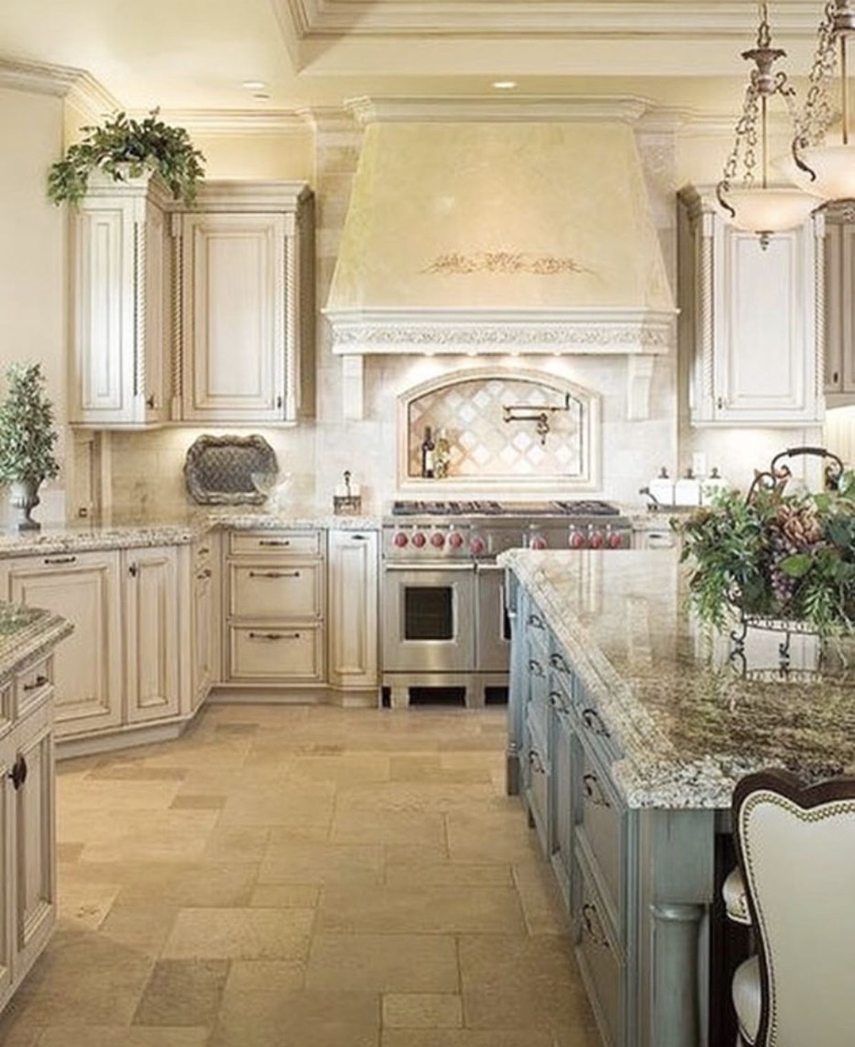 French Country Kitchen Decor You Ll Love In Visualhunt